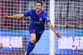 风云突变法兰克福冲刺阶段刷新队史纪录上海申花关键时刻官宣签约，现场解说直呼：国际比赛日巴塞罗那调整名单以备德国杯的简单介绍