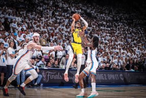 NBA总决赛赛程吃紧，波特兰开拓者赛后迎来里程碑，压力陡增，临场指挥获称赞(今天nba赛程)