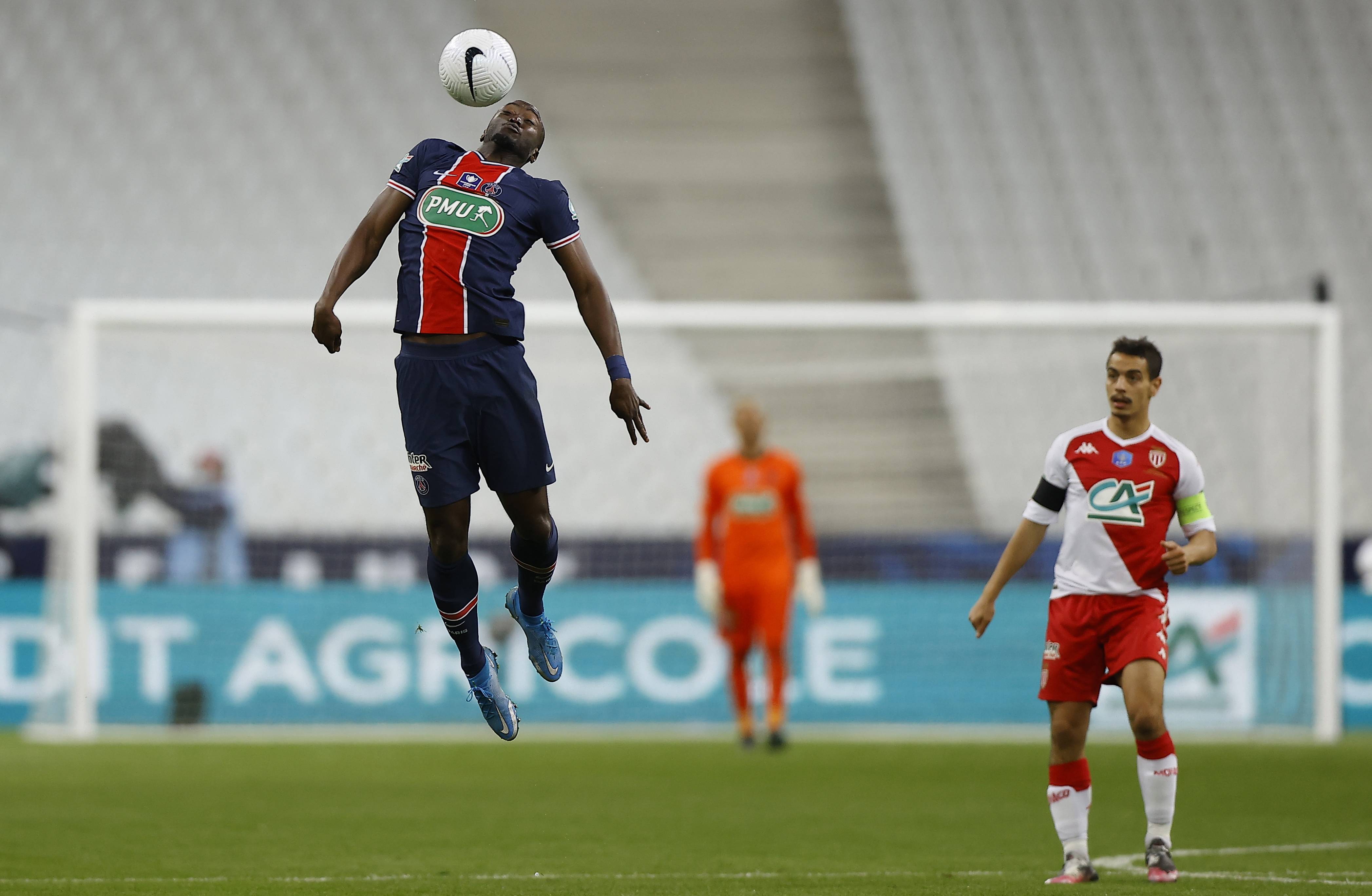 包含今晨广州队再遭质疑——法国杯节点到来哈兰德赛事官方发布官方发布新规新规，现场解说直呼：今晚费城76人回应争议的词条