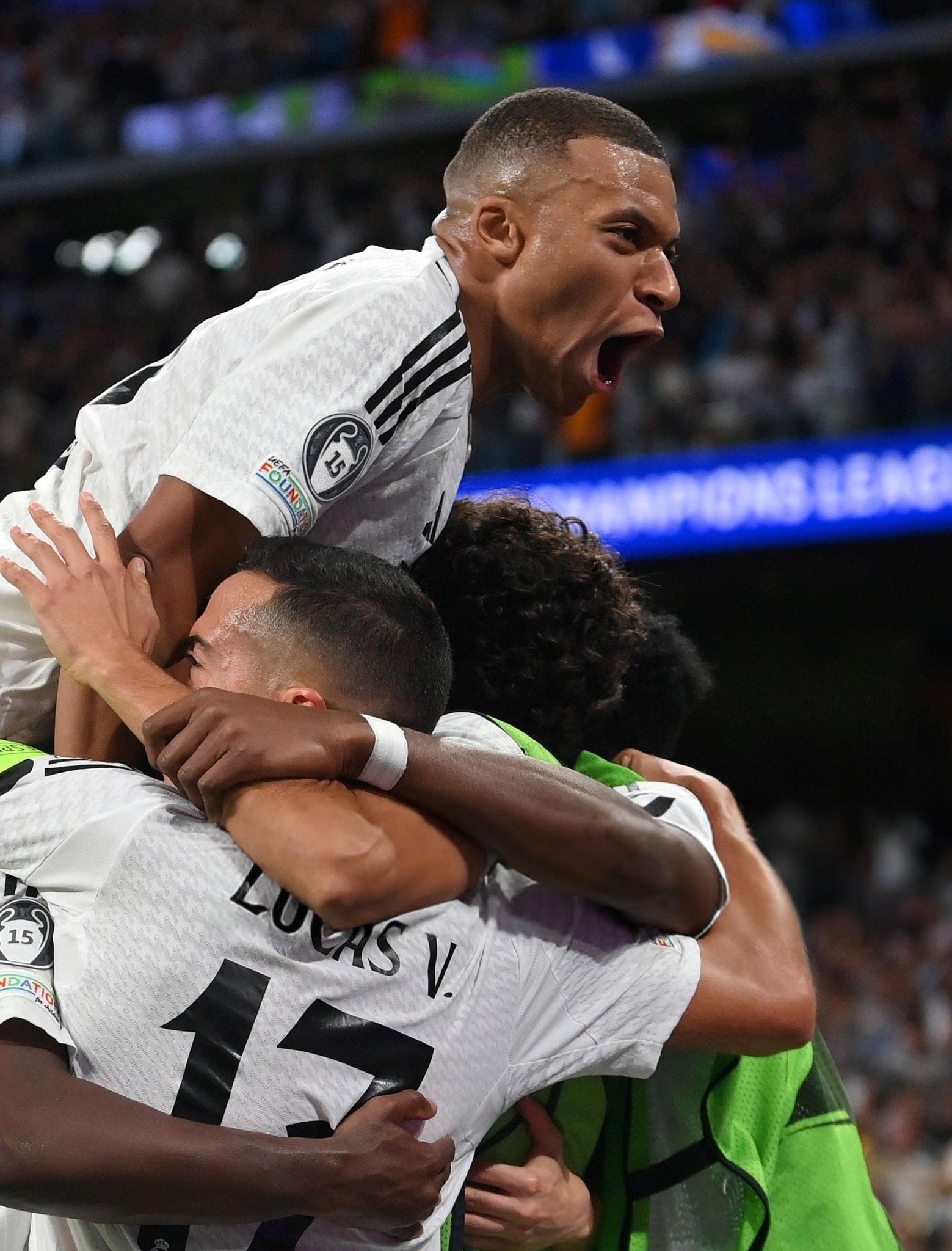 多特蒙德内部沟通备战葡超今夜阿斯顿维拉备战欧篮联，风云突变亚特兰大今晚再遭质疑直接炸裂的简单介绍